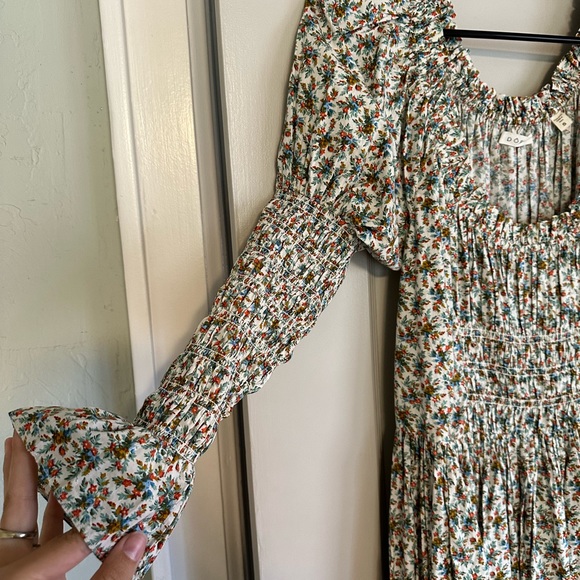 NOT FOR SALE— DOEN Meribel long sleeve floral dress size Small - Picture 2 of 3